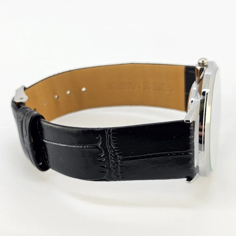 Men's‎ Analog Watch 42MM Light Tan Dial Black Lether Bands New Battery